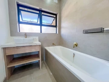 4 Bedroom Cottage