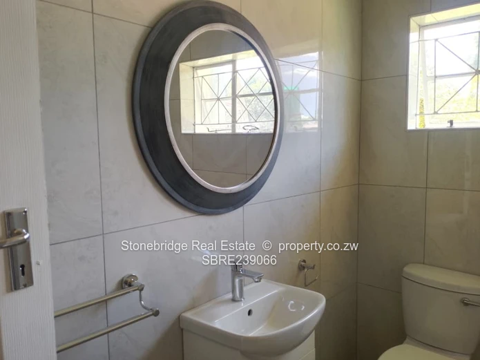 4 Bedroomed House to rent in Riverside