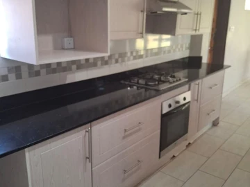 2 Bedroom Garden Flat