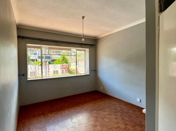 3 Bedroom Garden Flat