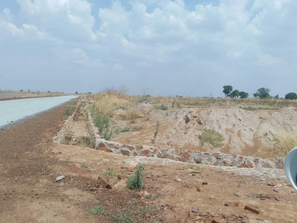 Stands & Residential Land