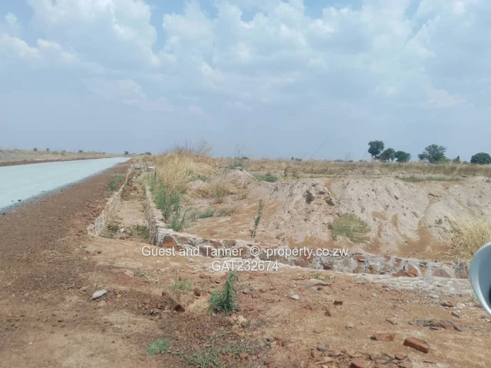 Residential Stand for Sale in Johannesburg Norton Near Harare – 300sqm with Sewers and Tarred  Roads