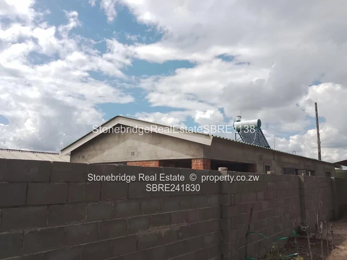 3 bedroomed house in Cowdray Park for sale