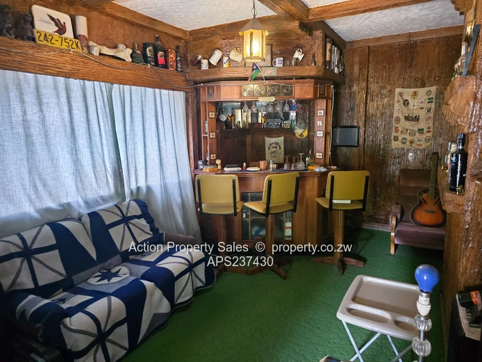 House For Sale In Strathaven 