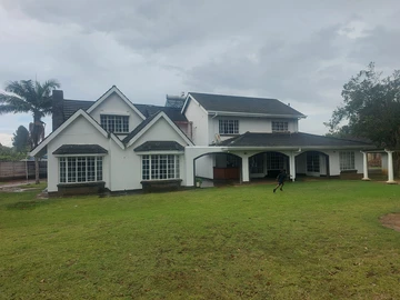 7 Bedroom House