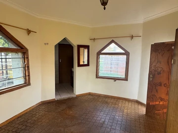 Flat & Apartment
