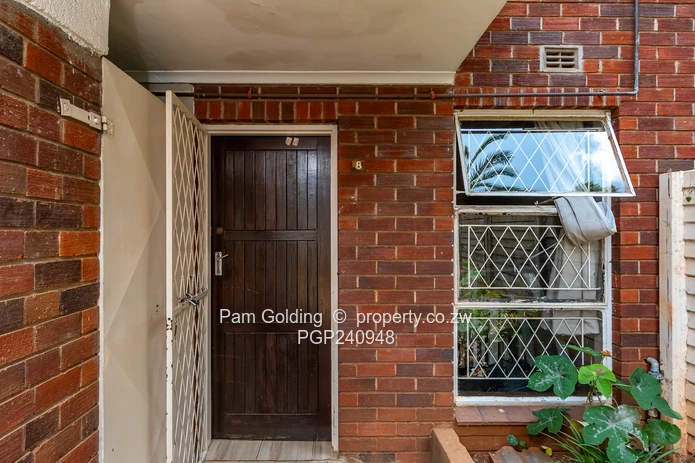 Incredible Opportunity for Sundowners EVERY day! (Sole Mandate)