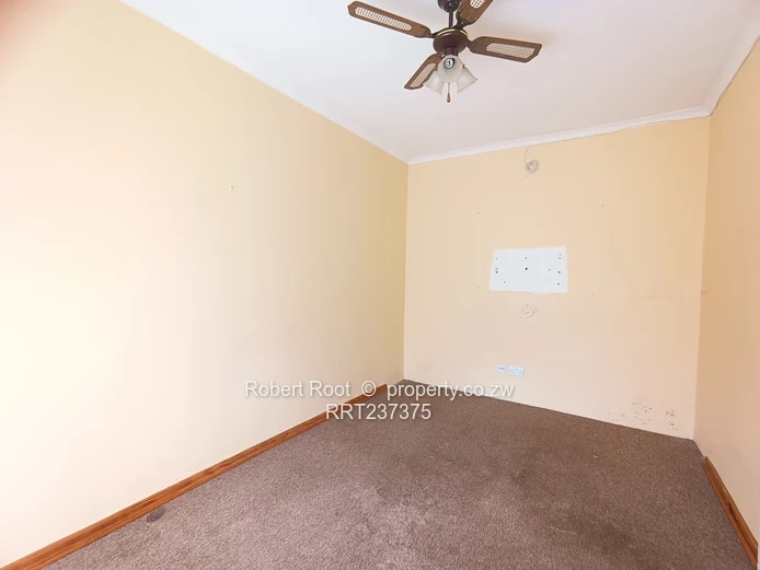 3 bed cluster home in Avondale West