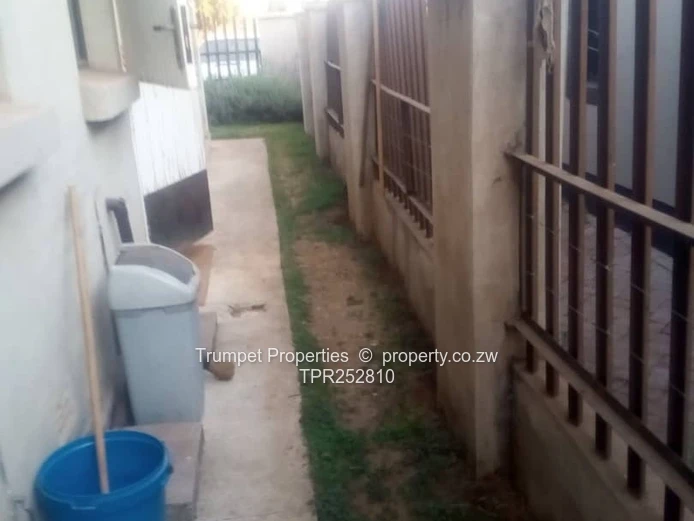 Aspindale Park 4-Bed House with Flatlet, Paved Parking & Verandah