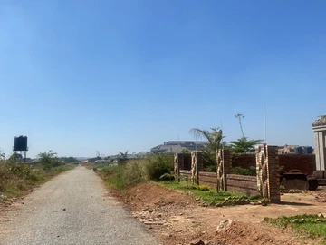 Stands & Residential Land