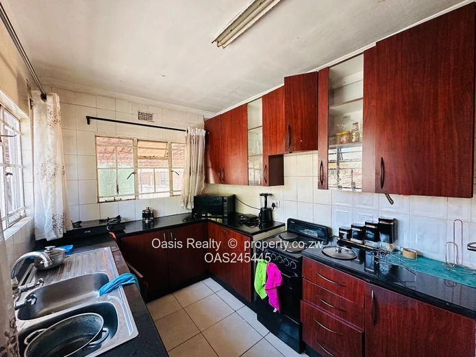 Neat House For Rent In Highfields Main Street