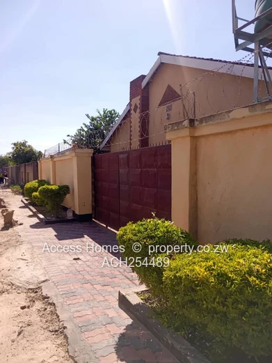 Zengeza 3 House for rent 