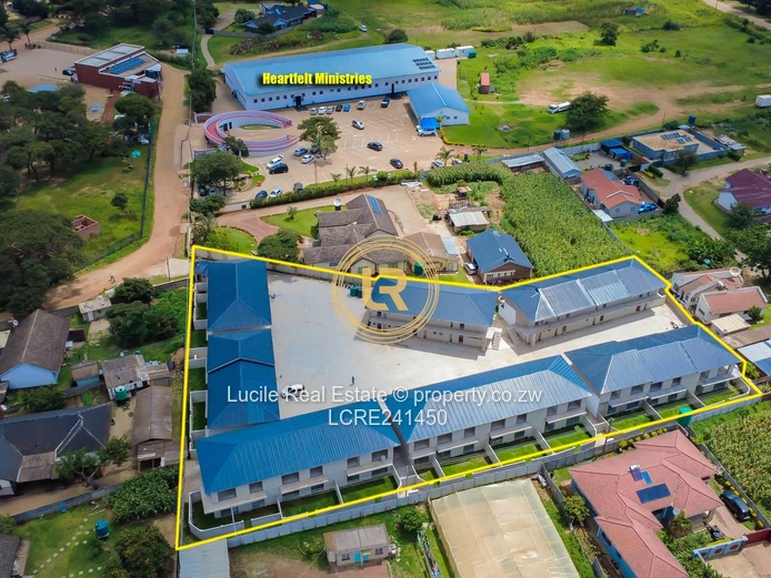 Comfortable Cluster Living/ Ashdown