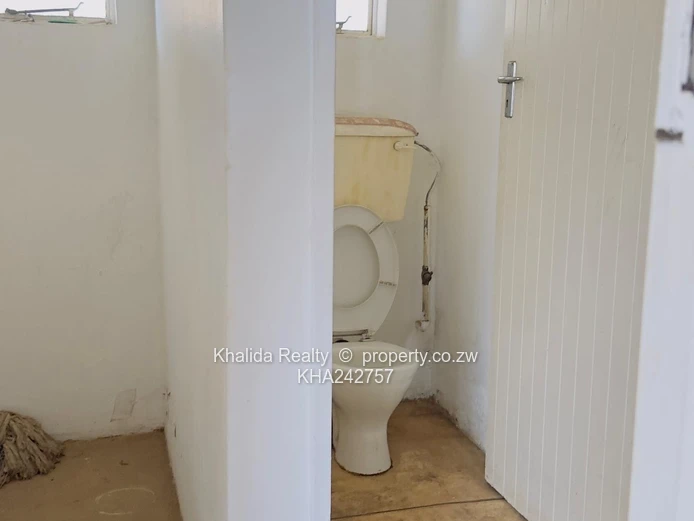 Bluffhill INDUSTRIAL PROPERTY FOR SALE 