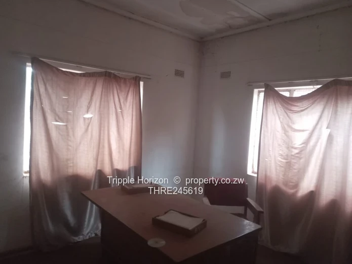 Commercial property for sale in kuwadzana 6, approximately 500m from Bulawayo road 