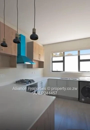 Greendale Coronation – Modern 4-Bedroom Home with Solar Backup & 24hr Security (USD $2,000)