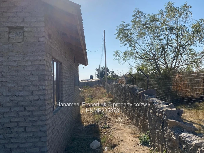 Chitungwiza Industrial Stand