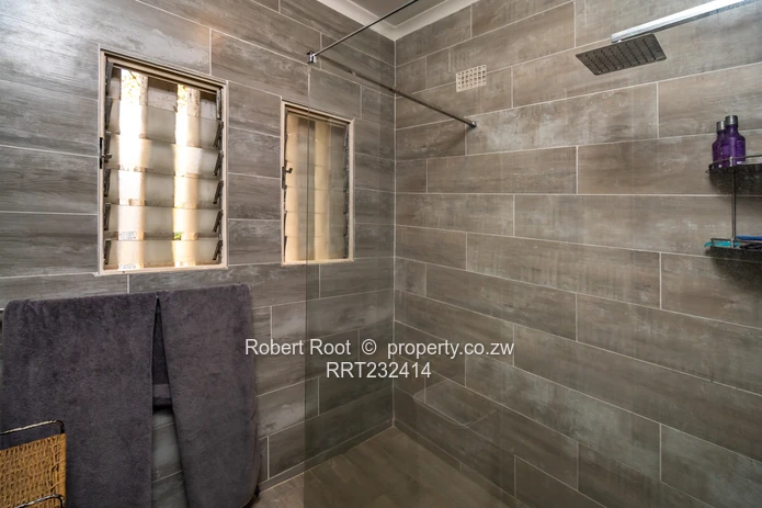 Exquisite family home up for grabs!