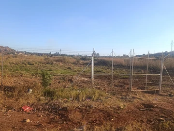 Commercial & Industrial Land