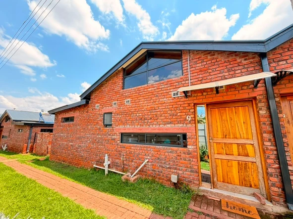 2 Bedroom Garden Flat