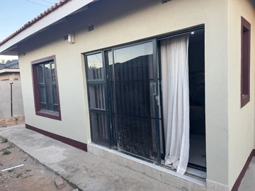 2-Bedroom Home for Rent in Secure Mabvazuva, Ruwa
