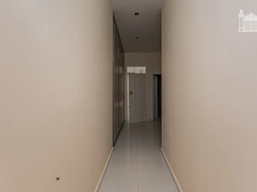 3 Bedroom Flat & Apartment