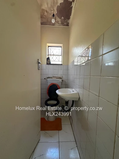 5-Bedroom Family Home for Sale – Marlborough West, Harare