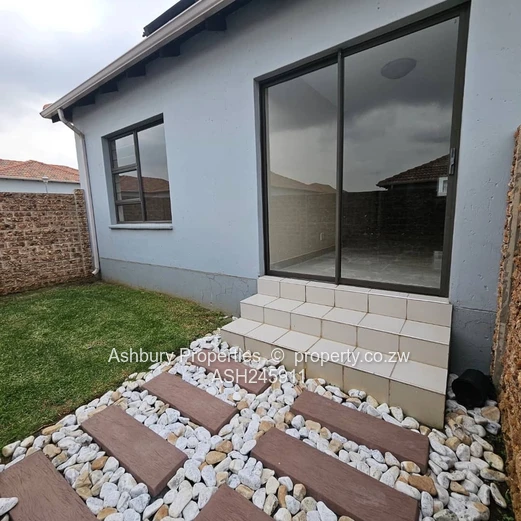 Fancy A Foreign Modern Cluster Investment Gated Estate in Johannesburg (Sole Mandate)