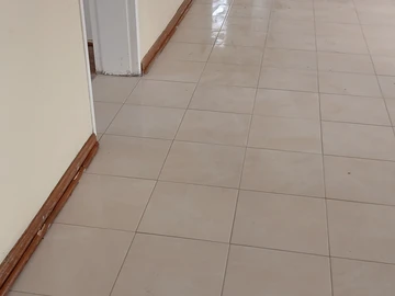 3 Bedroom Flat & Apartment