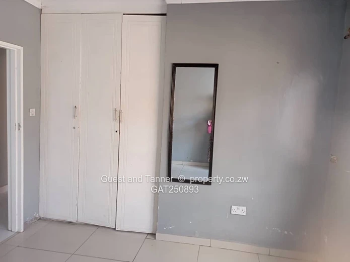 Spacious 5-Bedroom Family Home for Sale – Budiriro 4