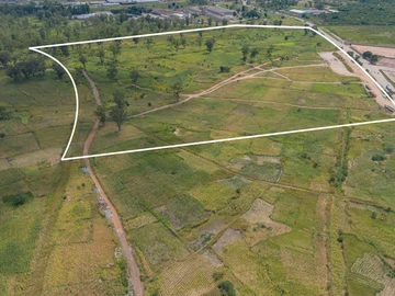 Commercial & Industrial Land