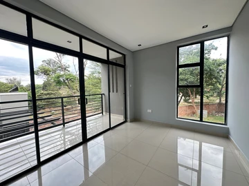 3 Bedroom Garden Flat