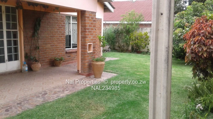 House for sale (Sole Mandate)