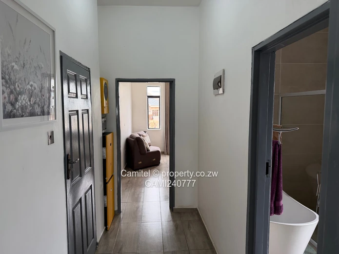 Wow 3 bed main en-suite walled and gated sitting on 516sqm (Sole Mandate)