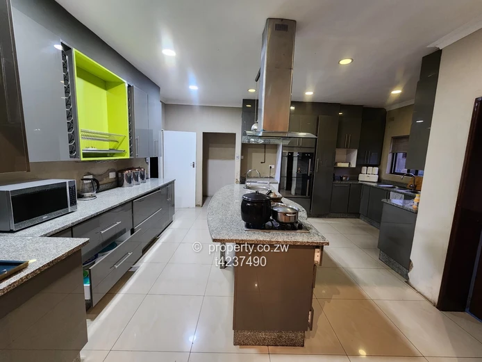 Arlington spacious 5 bed house to Rent