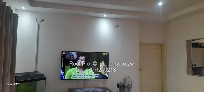 Neat 2-Bed Home on 1300m² with Borehole — Damofalls Inverangus 