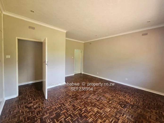 Spacious 4-Bedroom Home in Philadelphia