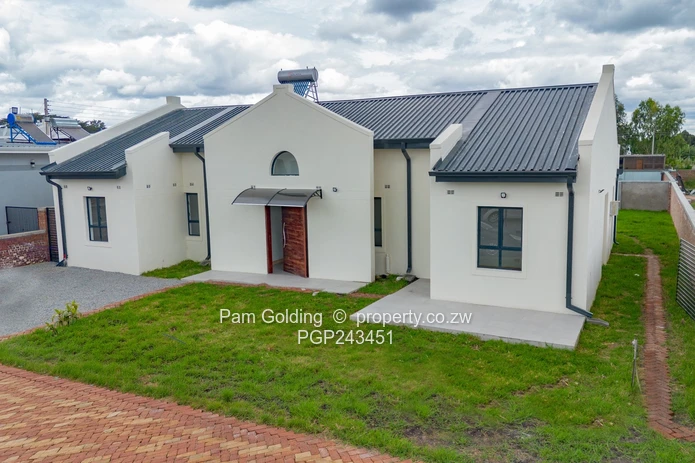 Cape Dutch Townhouse - Brand New