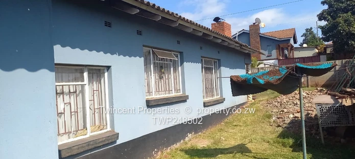7 roomed house for sale (Sole Mandate)