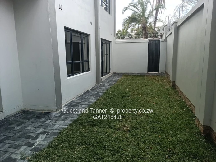 2 Bedroom Apartment For Sale in Avondale West|