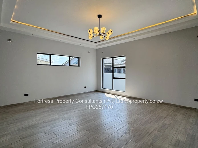 Brand New 4-Bed House in Arlington East