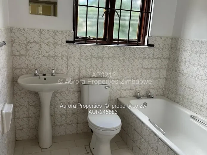 House For Rent in Newlands