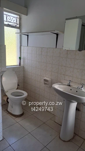 Gunhill 4 bedroomed house for Rent
