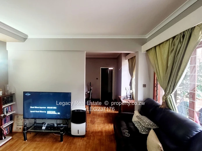 Premium 3-Bedroom Apartment With Pool In The Upper Avenues