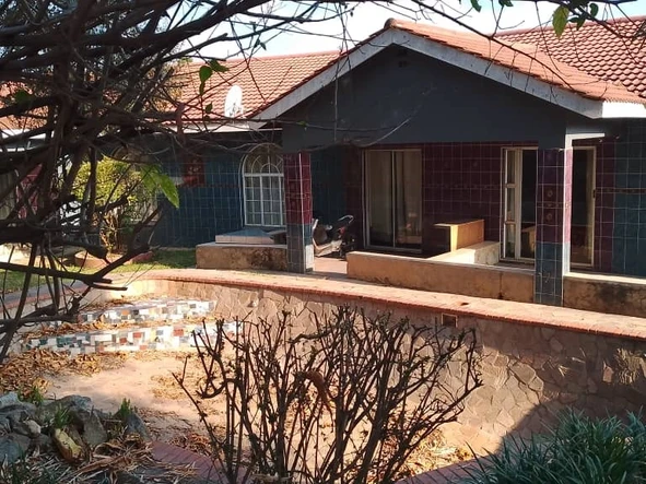 5 Bedroom House