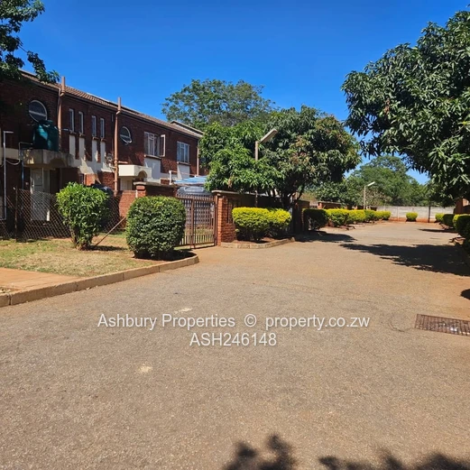 Excellent Fairly Priced TownHouse Investment Property 