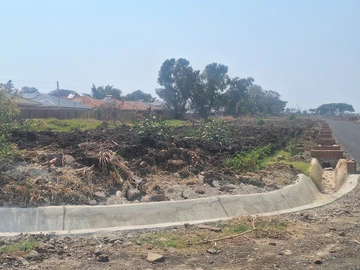 Stands & Residential Land