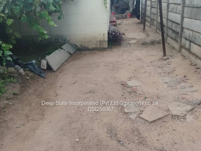 Mabvuku core house for sale 