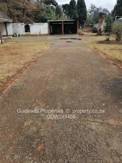 4 bed house for sale in Mt Pleasant on 4200sqm