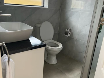 3 Bedroom Garden Flat